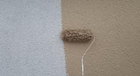 外壁ガイナ塗装１回目(中塗り)