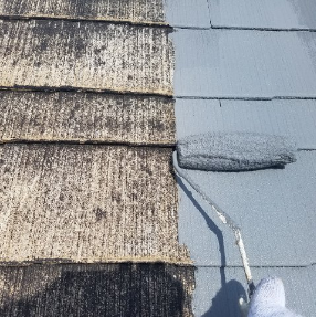 屋根ガイナ塗装１回目(中塗り)
