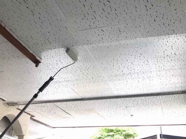 駐車場天井　塗装