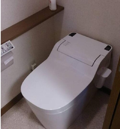 兵庫県宝塚市川面　Ｉ様邸 トイレ取替リフォーム