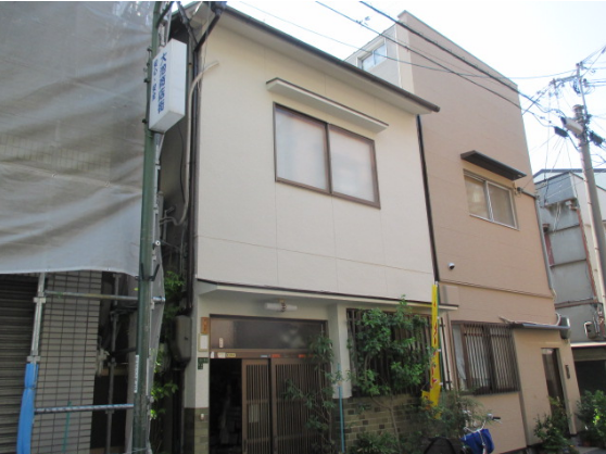 大阪市生野区　Ｏ様　外壁・屋根ガイナ塗装リフォーム施工事例