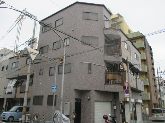 大阪市浪速区　Ｙ様　屋根ガイナ、外壁セラミシリコン塗装リフォーム施工事例