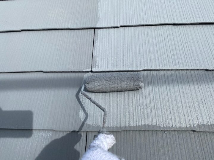 屋根　上塗り