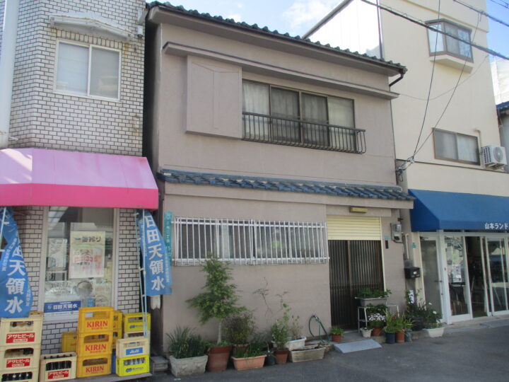 大阪市港区三先　H様邸　外壁塗装、屋根漆喰工事