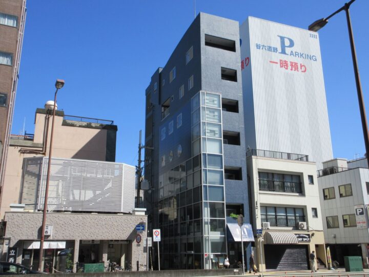 大阪市中央区谷町6丁目　Tビル様　外壁塗装、屋根葺き替え、屋上防水工事