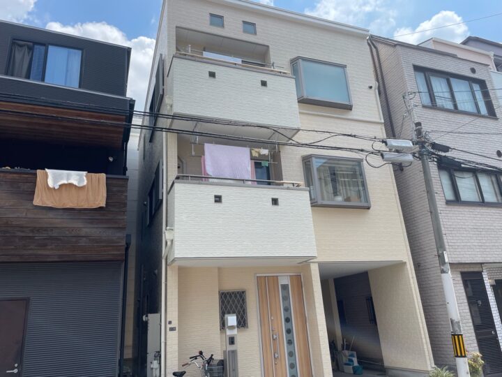 大阪市天王寺区勝山2丁目　Y様邸　外壁塗装工事、屋根塗装工事、防水工事、窓工事
